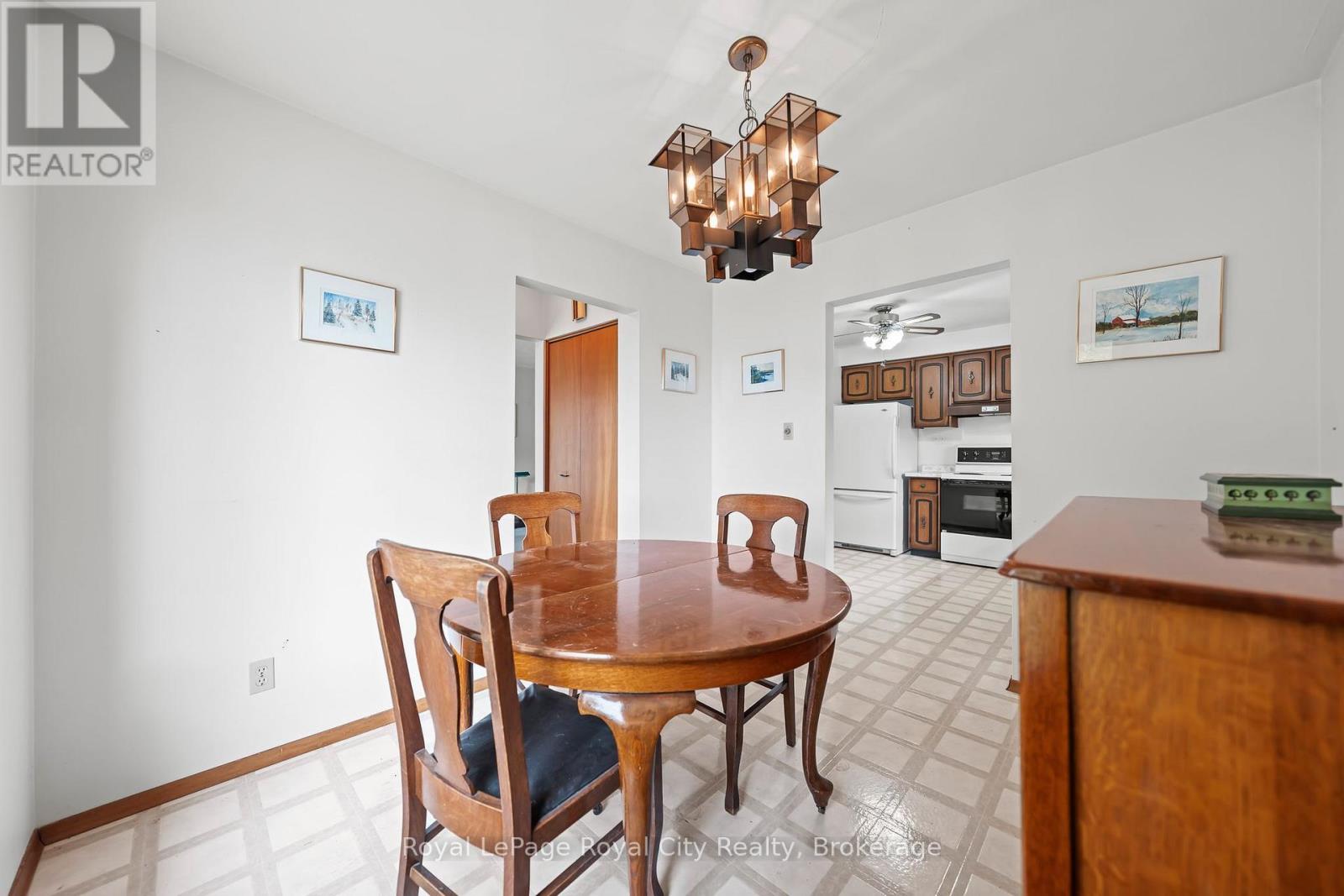 17 Muskoka Drive, Guelph, Ontario N1E 6E1 - Photo 7 - X12521742