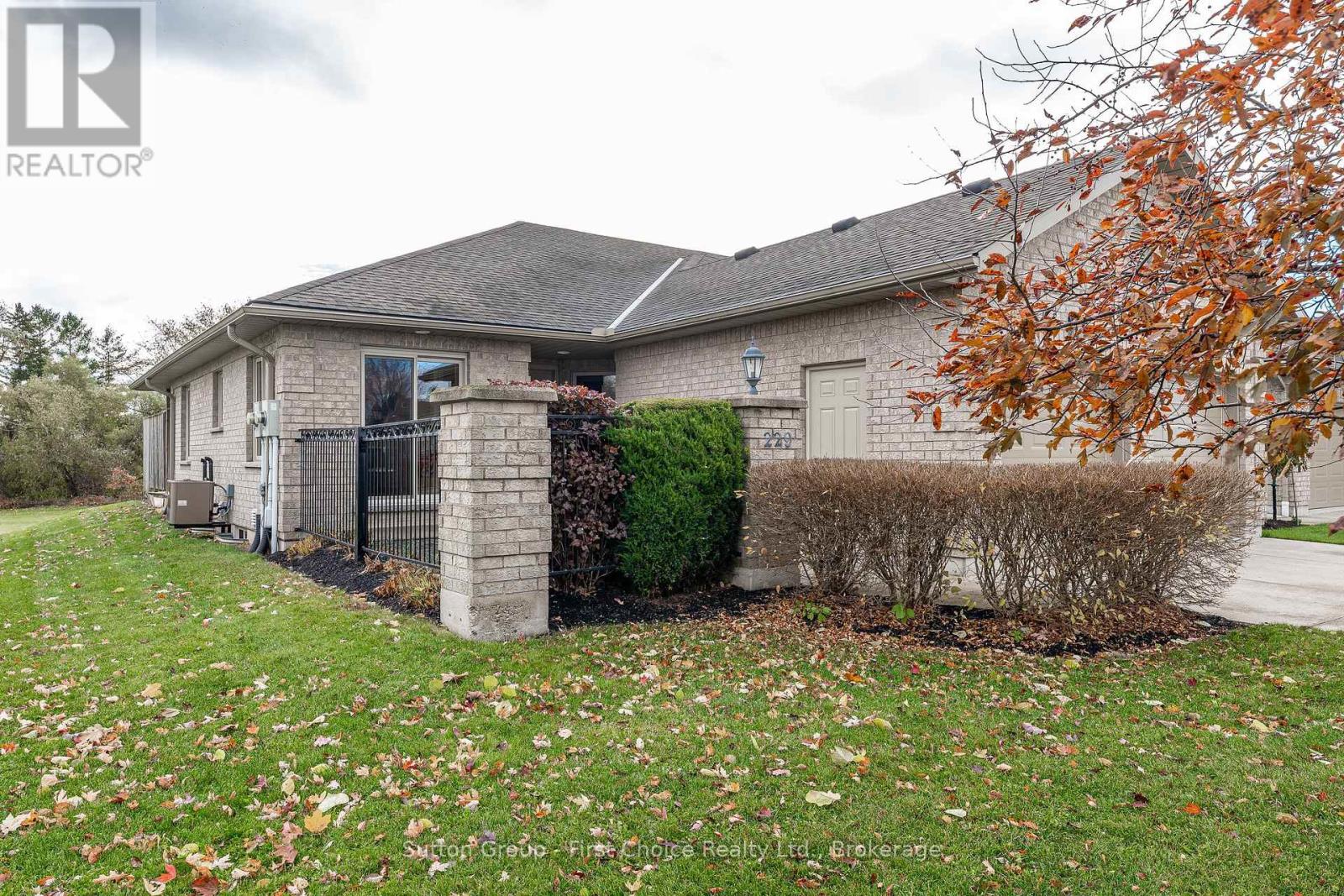 229 Napier Street, West Perth, Ontario N0K 1N0 - Photo 2 - X12522042