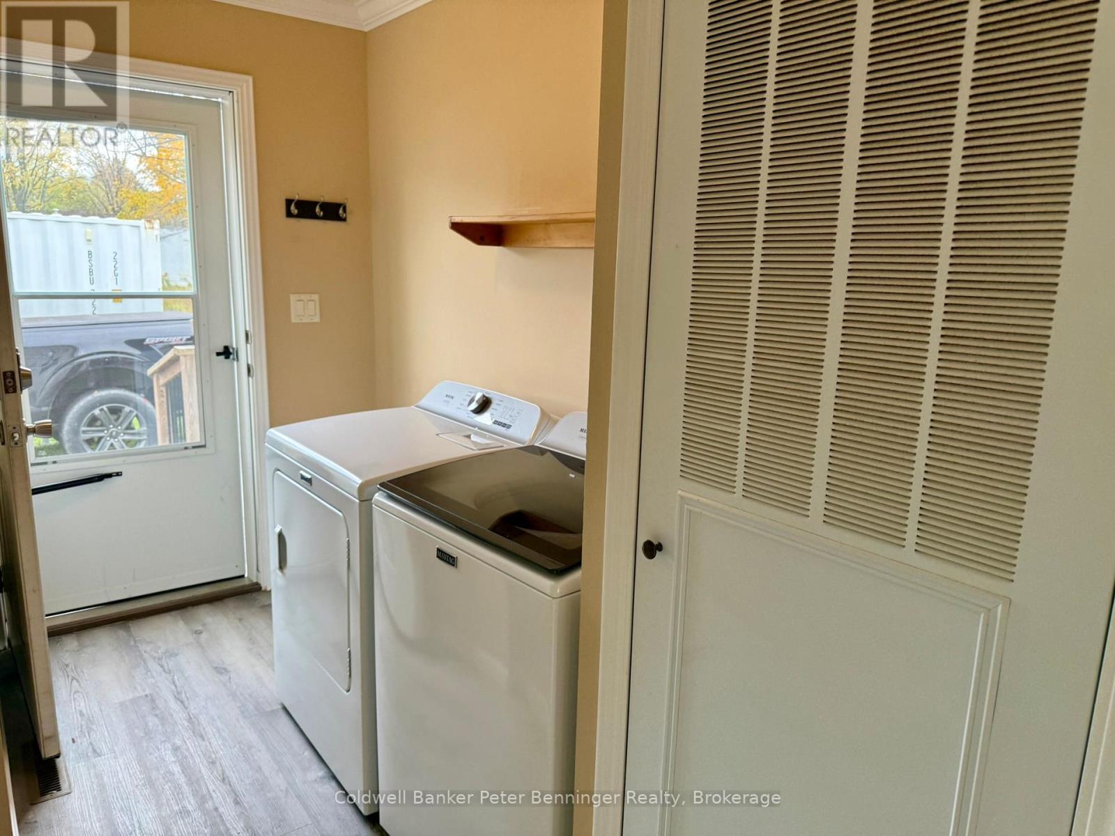 28 Rae Street, Kincardine, Ontario N0G 2T0 - Photo 10 - X12522056