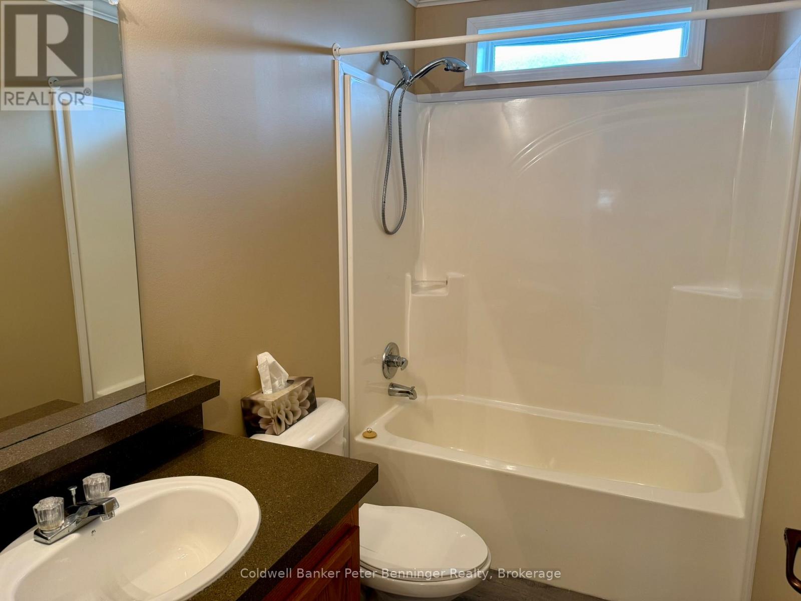 28 Rae Street, Kincardine, Ontario N0G 2T0 - Photo 19 - X12522056