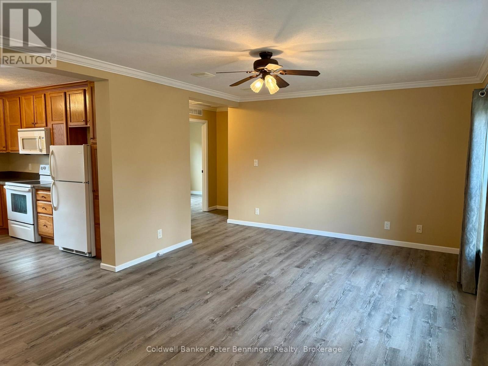 28 Rae Street, Kincardine, Ontario N0G 2T0 - Photo 7 - X12522056