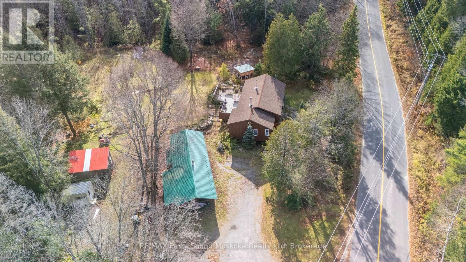 66 Clear Lake Road, Seguin, Ontario P0C 1H0 - Photo 3 - X12522098