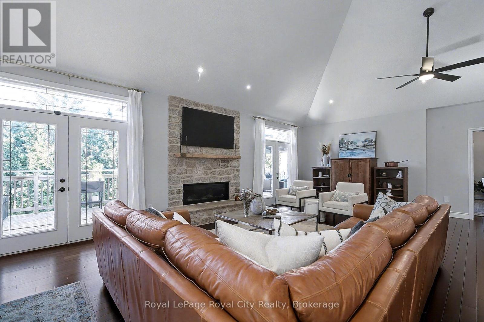 8 Zaduk Place, Guelph, Ontario  N1G 0A7 - Photo 12 - X12522108