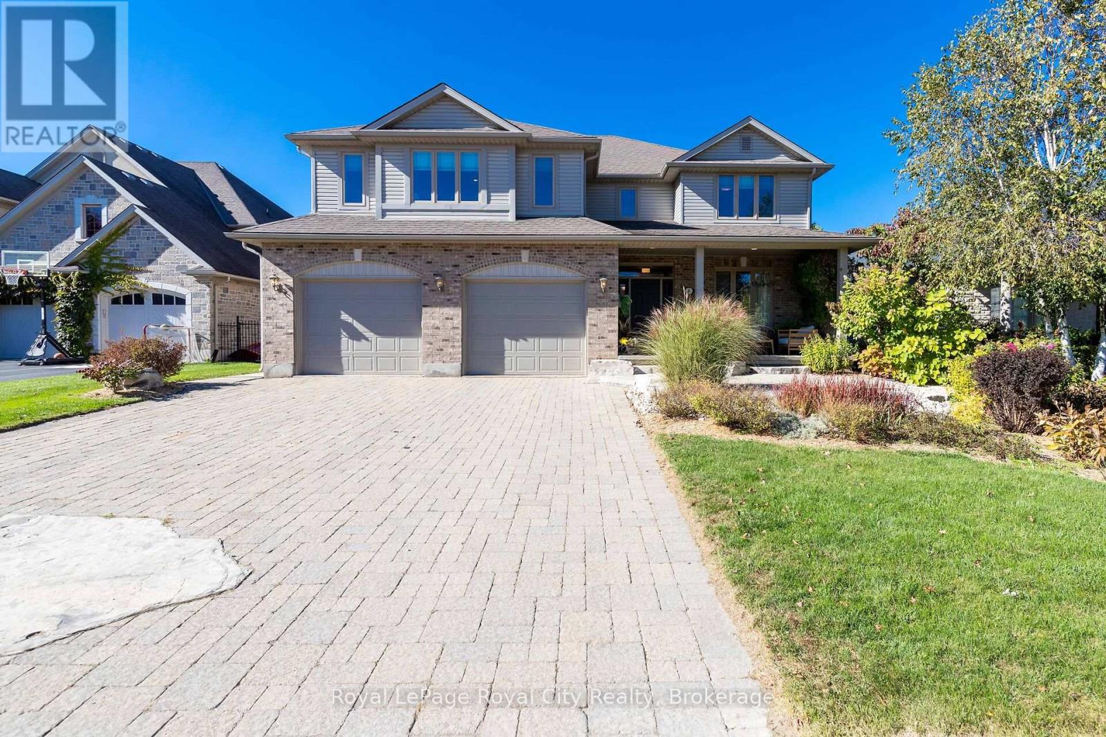 8 Zaduk Place, Guelph, Ontario  N1G 0A7 - Photo 2 - X12522108