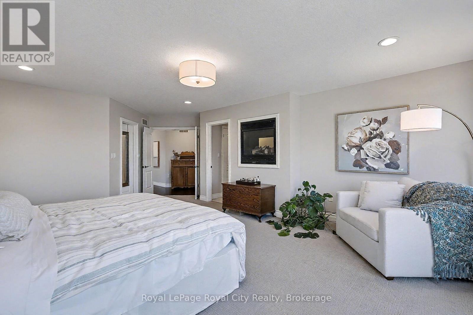 8 Zaduk Place, Guelph, Ontario  N1G 0A7 - Photo 21 - X12522108