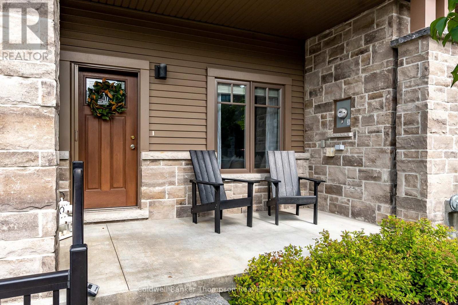 27 Serenity Place Crescent, Huntsville, Ontario P1H 0C4 - Photo 3 - X12522150