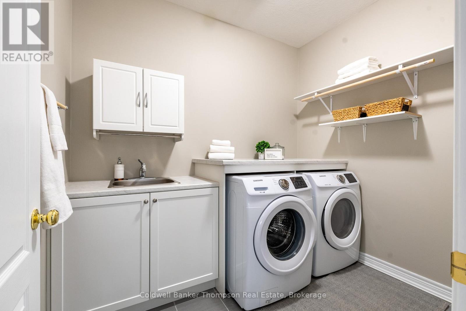 27 Serenity Place Crescent, Huntsville, Ontario P1H 0C4 - Photo 32 - X12522150