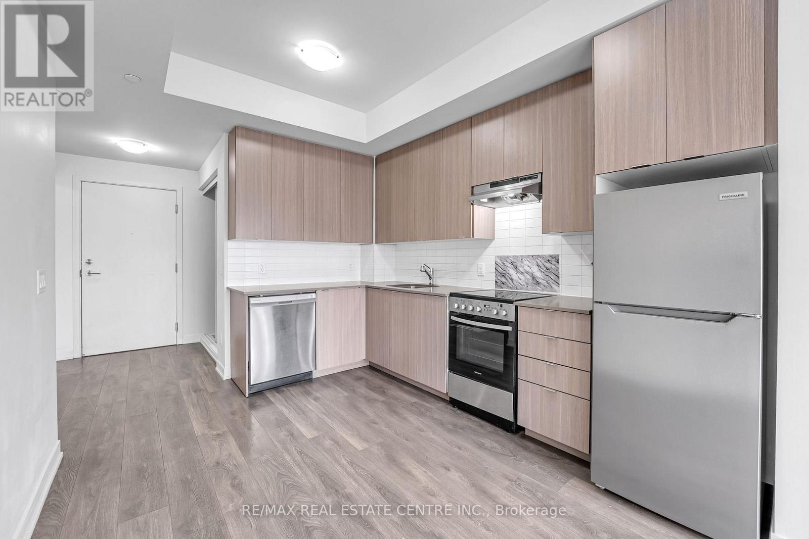 407 - 62 Sky Harbour Drive, Brampton, Ontario  L6Y 6J2 - Photo 13 - W12521686