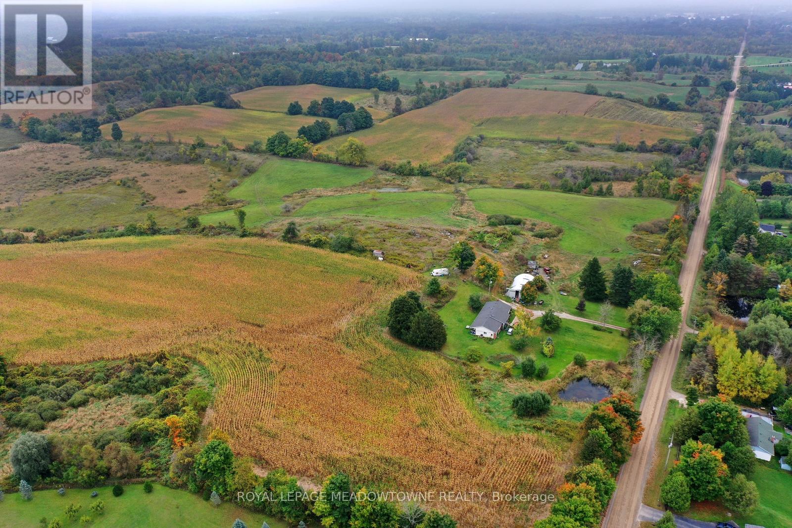 5167 Fifth Line, Erin, Ontario  N0B 1T0 - Photo 4 - X12364701