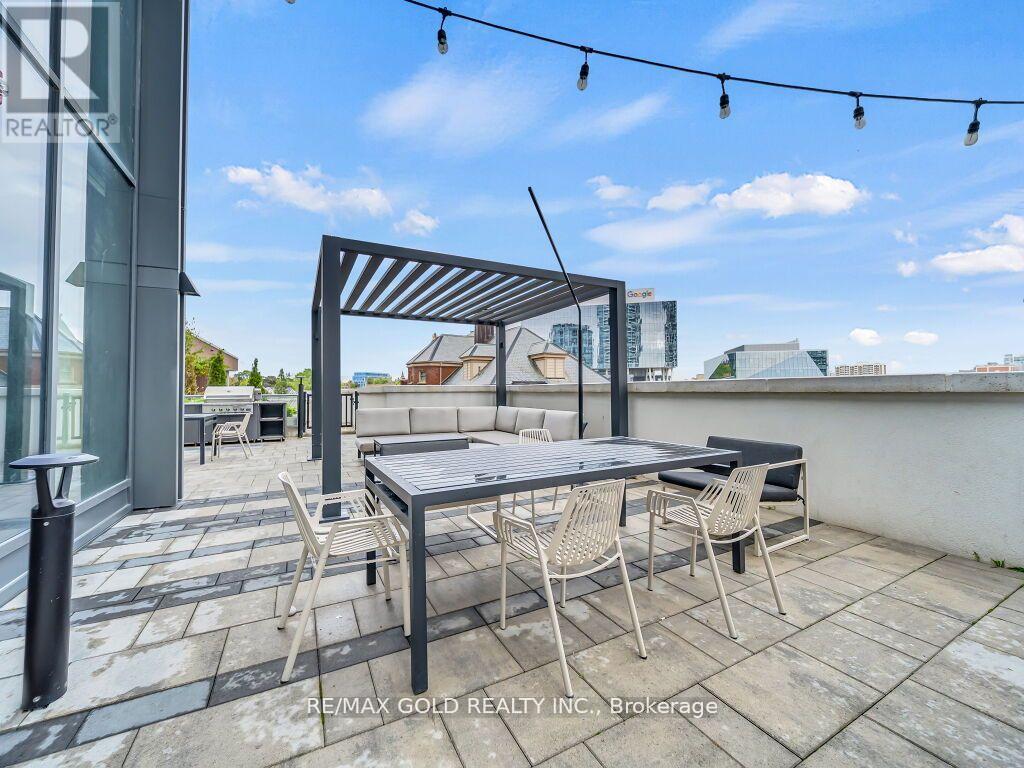 1405 - 5 Wellington Street, Kitchener, Ontario  N2G 0E3 - Photo 12 - X12481753