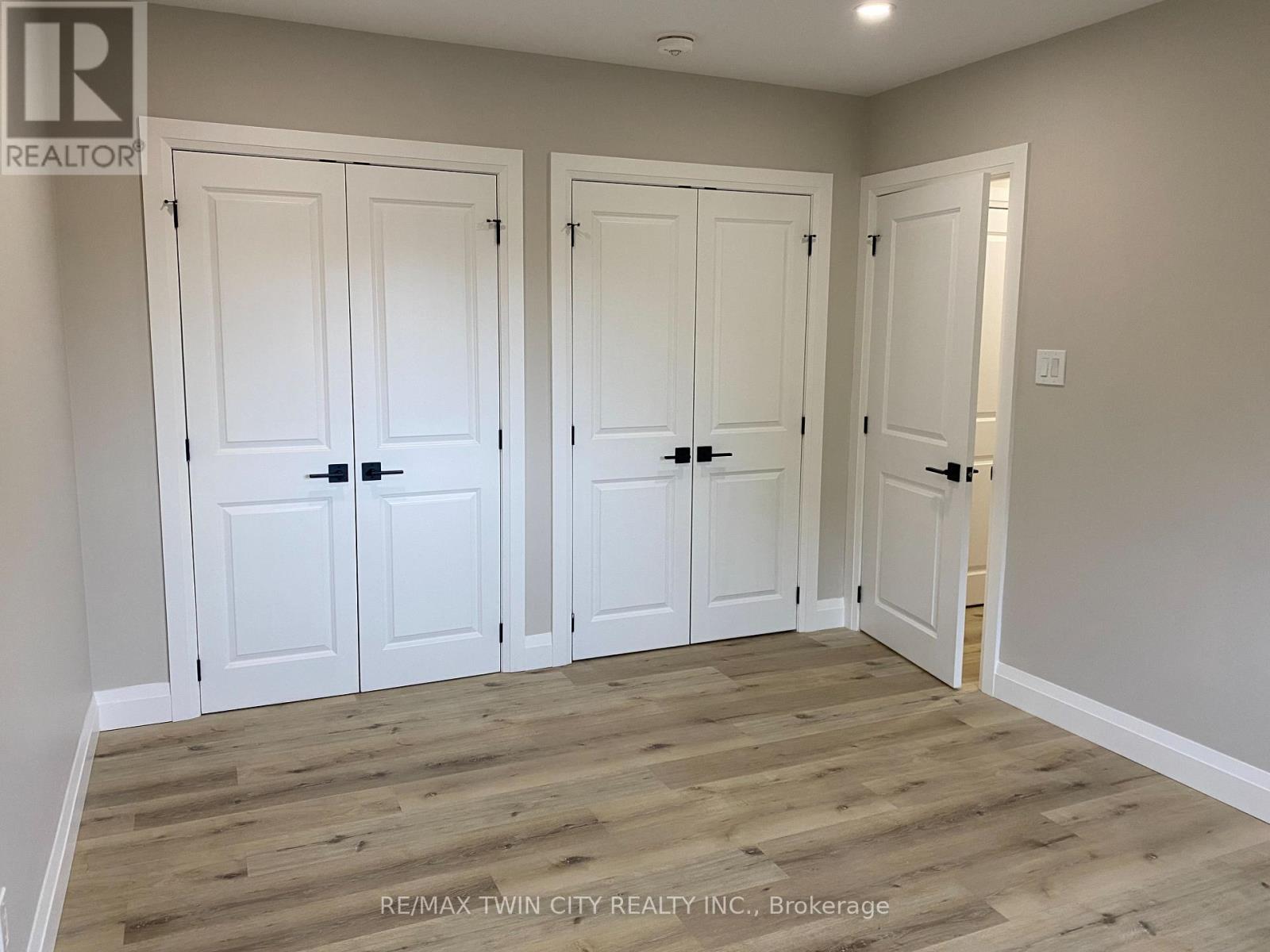 1067 Bernhardt Street, Cambridge, Ontario  N3H 2X9 - Photo 13 - X12521718