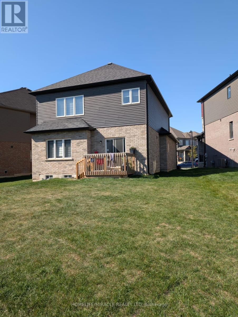 29 Jenner Drive, Brant, Ontario  N3L 0L2 - Photo 12 - X12521724