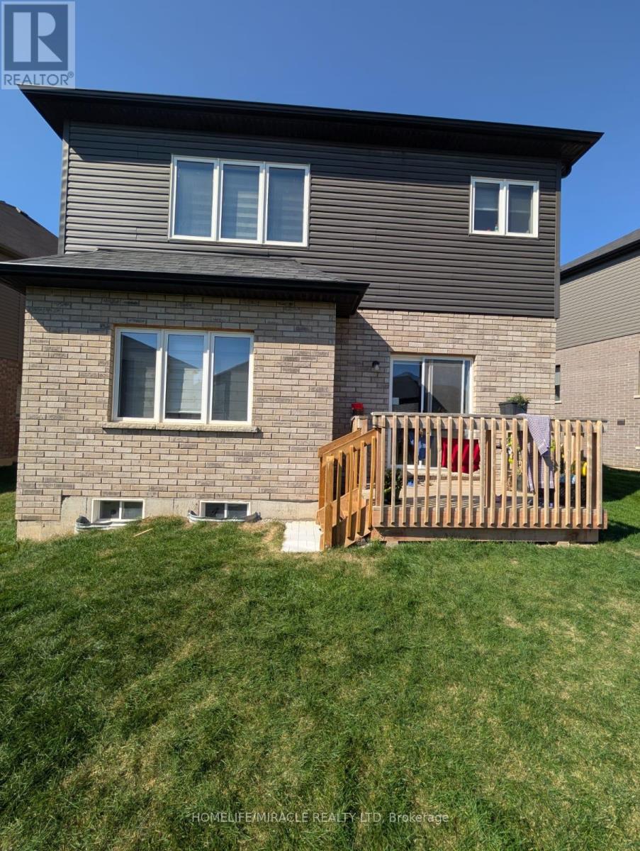 29 Jenner Drive, Brant, Ontario  N3L 0L2 - Photo 13 - X12521724