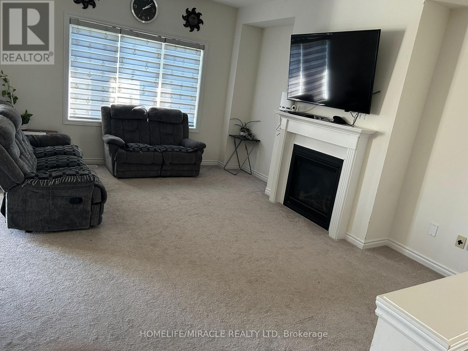 29 Jenner Drive, Brant, Ontario  N3L 0L2 - Photo 4 - X12521724