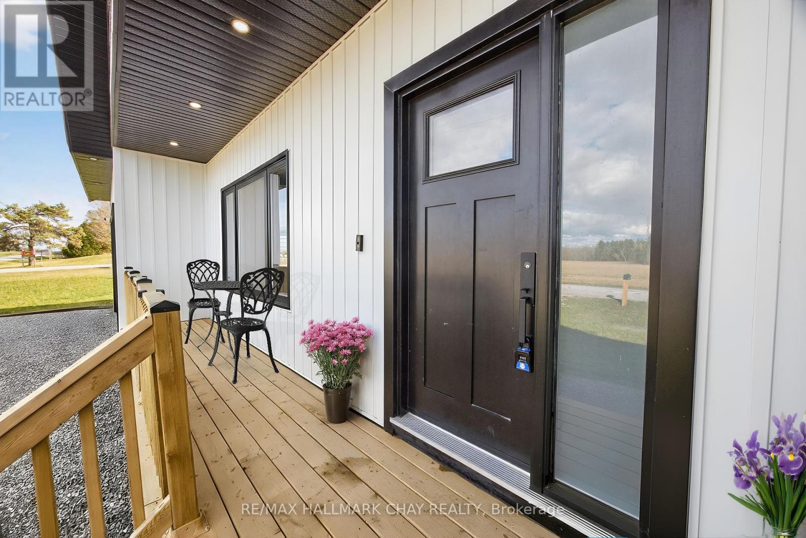 122 Day Drive, Kawartha Lakes, Ontario  L3V 6H5 - Photo 5 - X12521736