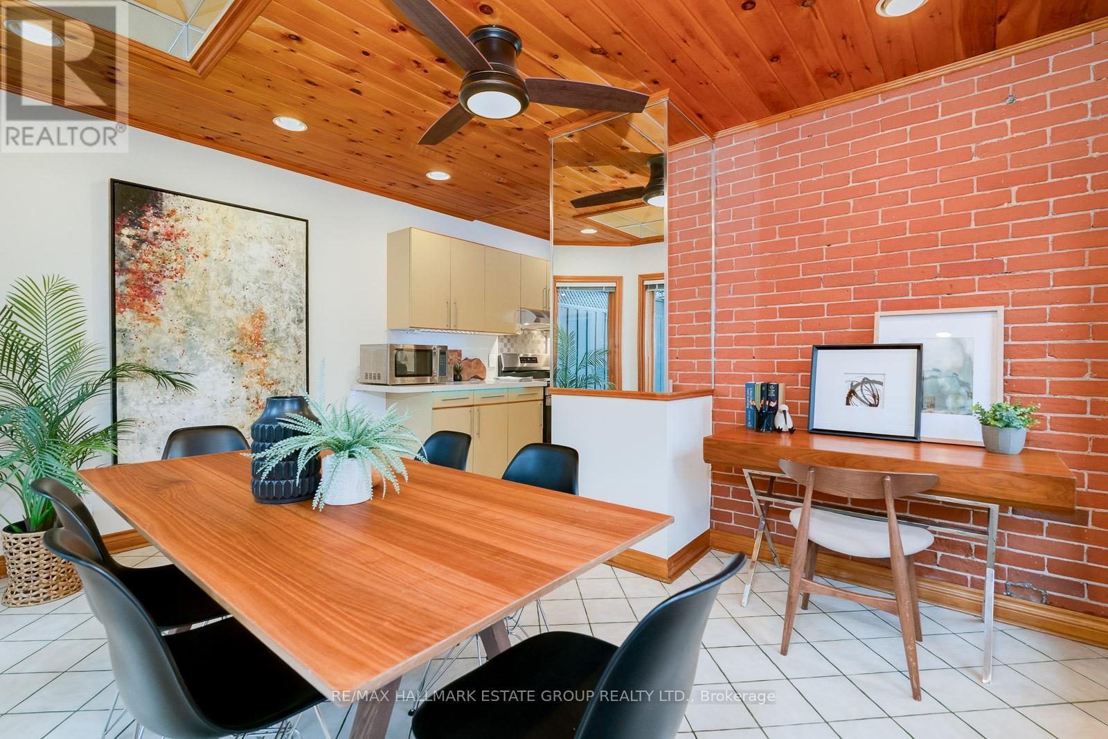 88 Dawes Road, Toronto, Ontario M4C 5B4 - Photo 15 - E12521314