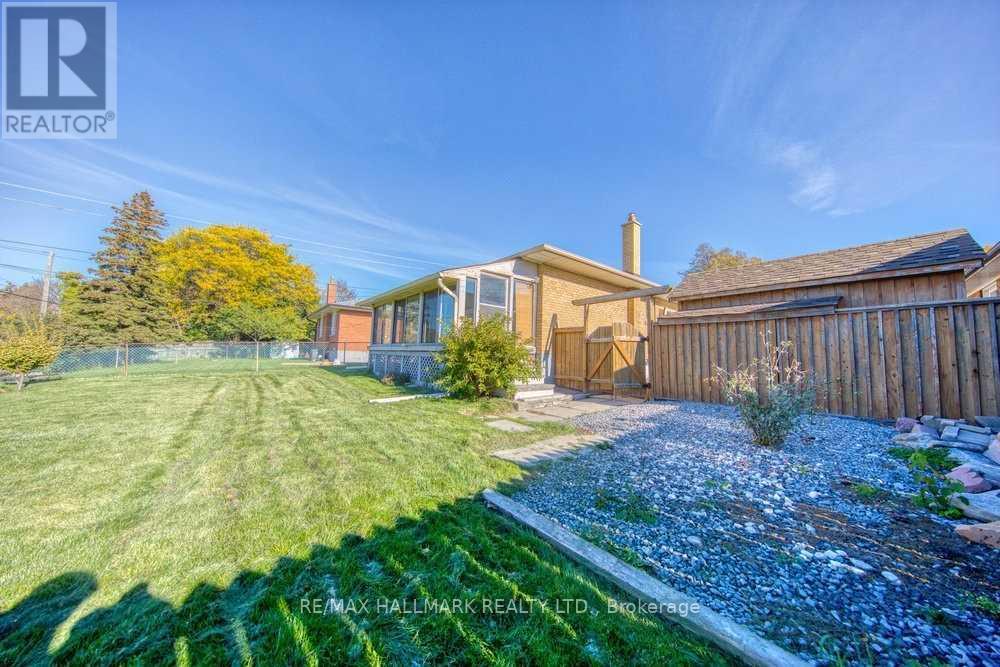 Main - 8 Brantwood Drive, Toronto, Ontario  M1H 2G6 - Photo 19 - E12521642