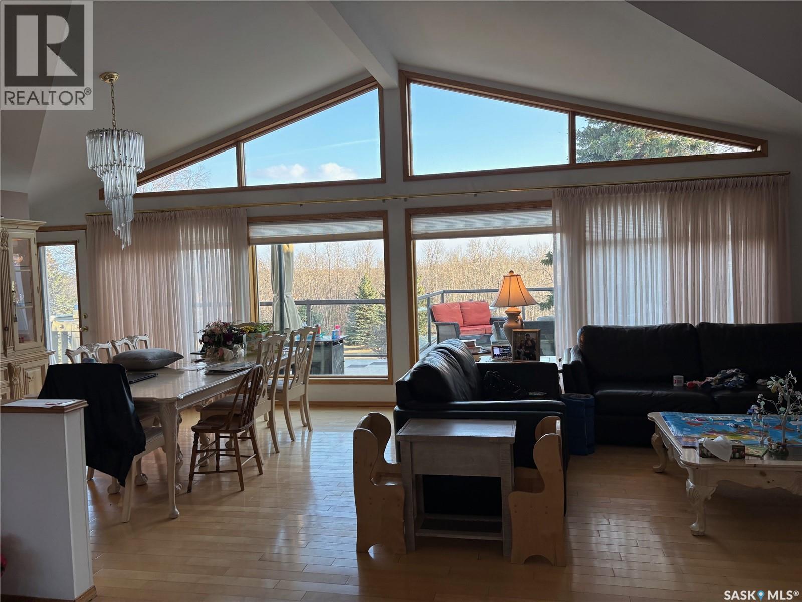 110 Logan Crescent E, Yorkton, Saskatchewan  S3N 0V9 - Photo 2 - SK022127