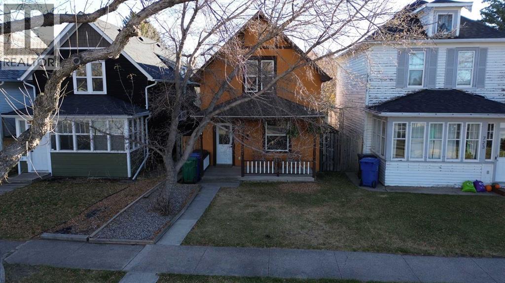 721 6 Street S, Lethbridge, Alberta  T1J 2E5 - Photo 3 - A2257882