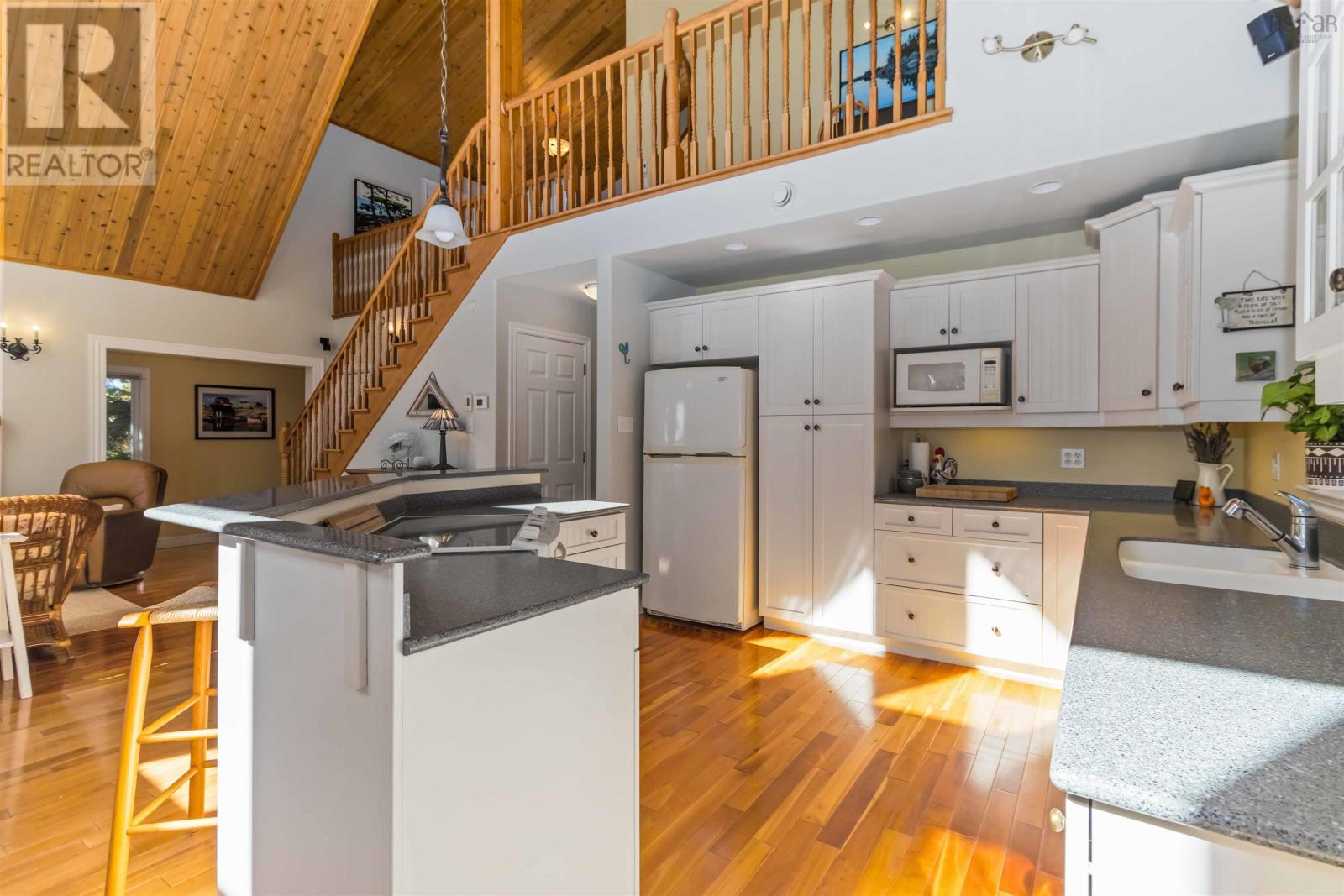 135 Borgalds Shore Drive, 135 Borgels Shore Drive, Chester Basin, Nova Scotia  B0J 1K0 - Photo 10 - 202525656