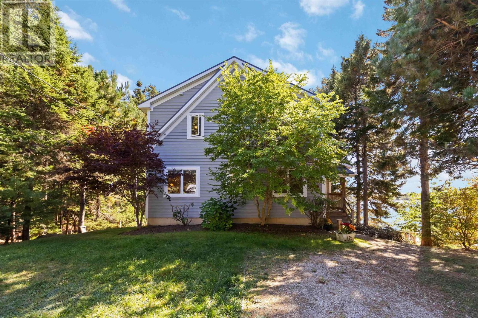 135 Borgalds Shore Drive, 135 Borgels Shore Drive, Chester Basin, Nova Scotia  B0J 1K0 - Photo 5 - 202525656