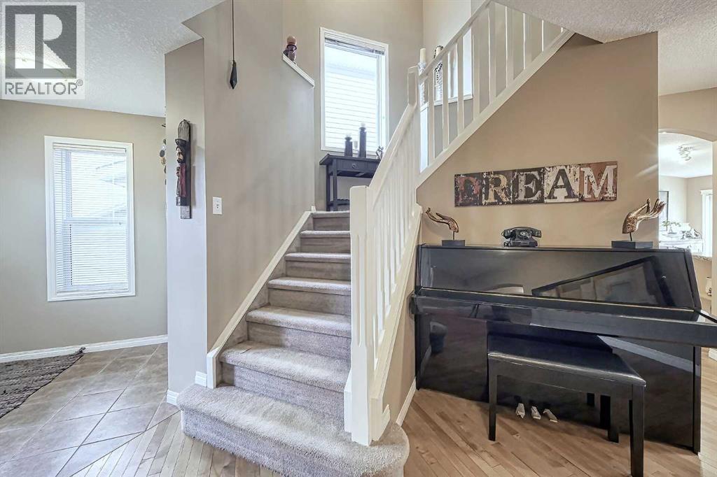 73 Everwoods Road Sw, Calgary, Alberta  T2Y 5C9 - Photo 22 - A2264395