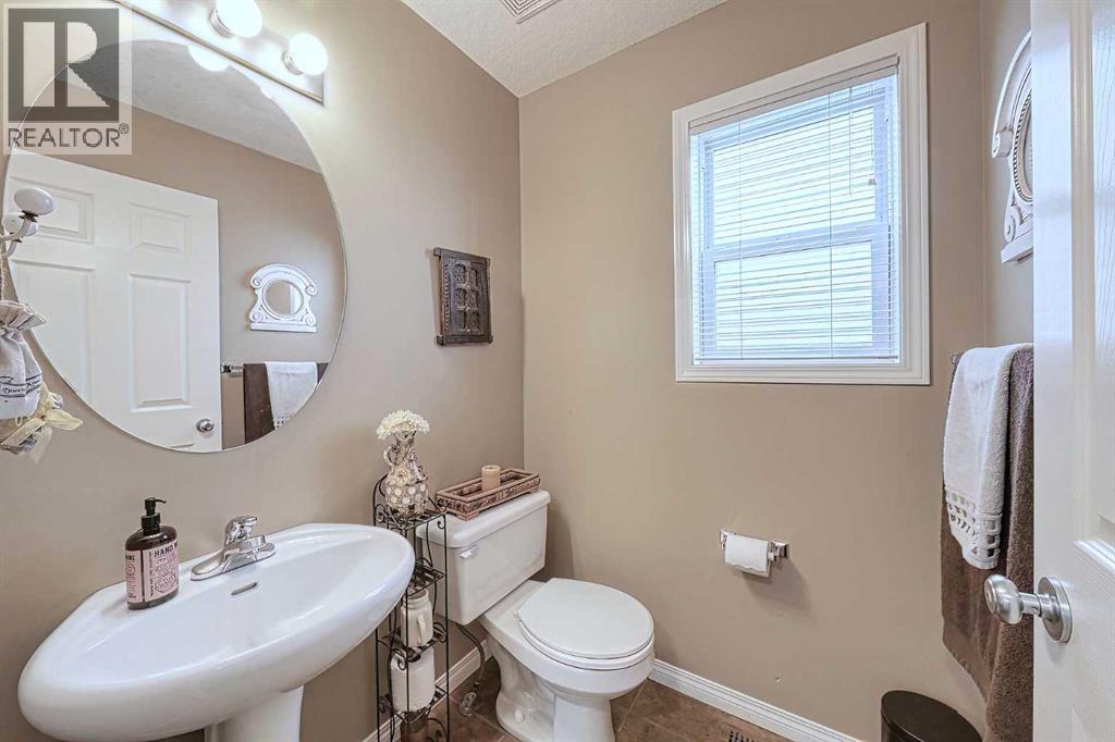 73 Everwoods Road Sw, Calgary, Alberta  T2Y 5C9 - Photo 21 - A2264395