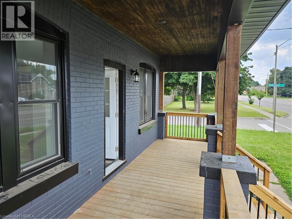 753 Colborne Street E Unit# Main, Brantford, Ontario  N3S 3S2 - Photo 2 - 40786256