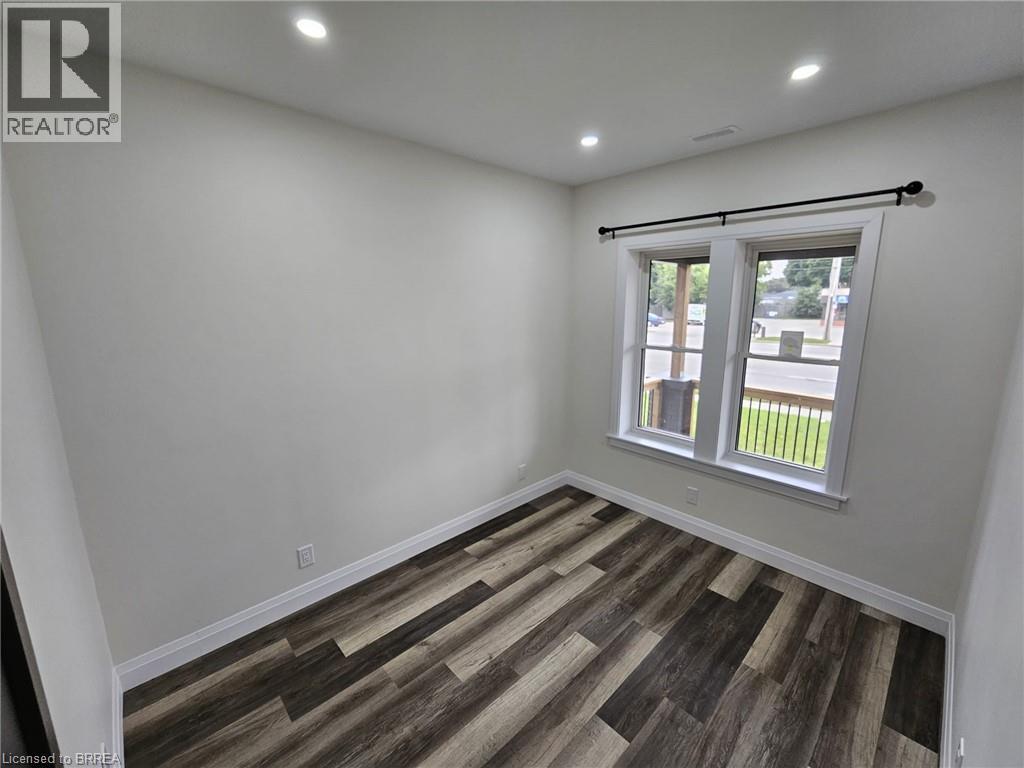 753 Colborne Street E Unit# Main, Brantford, Ontario  N3S 3S2 - Photo 9 - 40786256