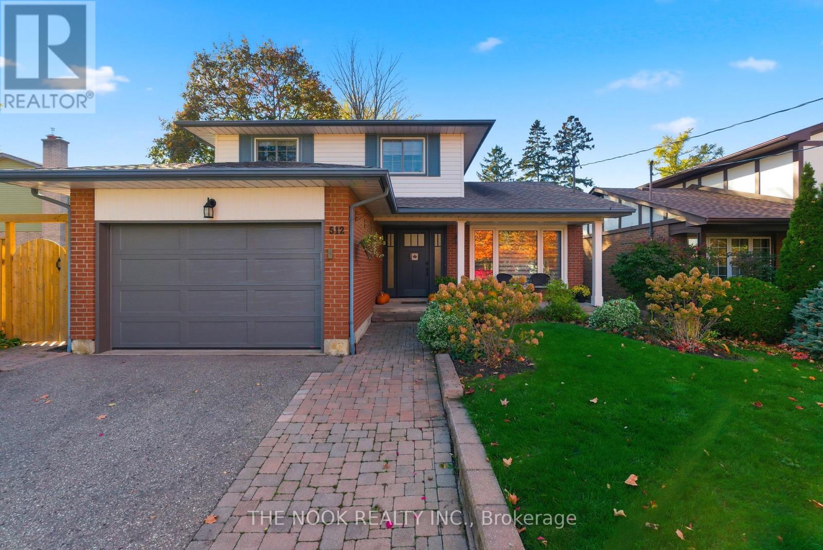 512 Athol Street, Whitby, Ontario  L1N 6L7 - Photo 2 - E12521870