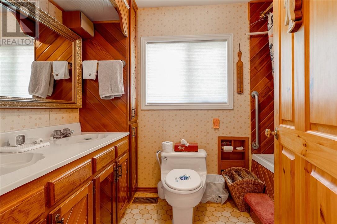 2247 Sandy Cove Road, Sudbury, Ontario P3G 1H4 - Photo 13 - 2125554