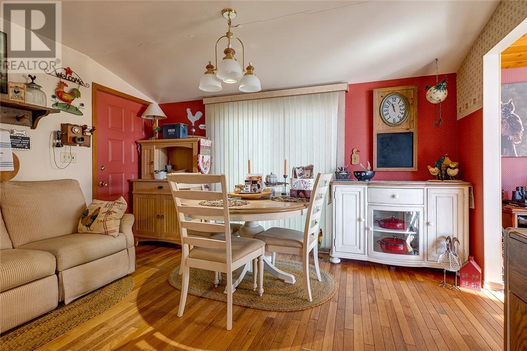 2247 Sandy Cove Road, Sudbury, Ontario P3G 1H4 - Photo 7 - 2125554