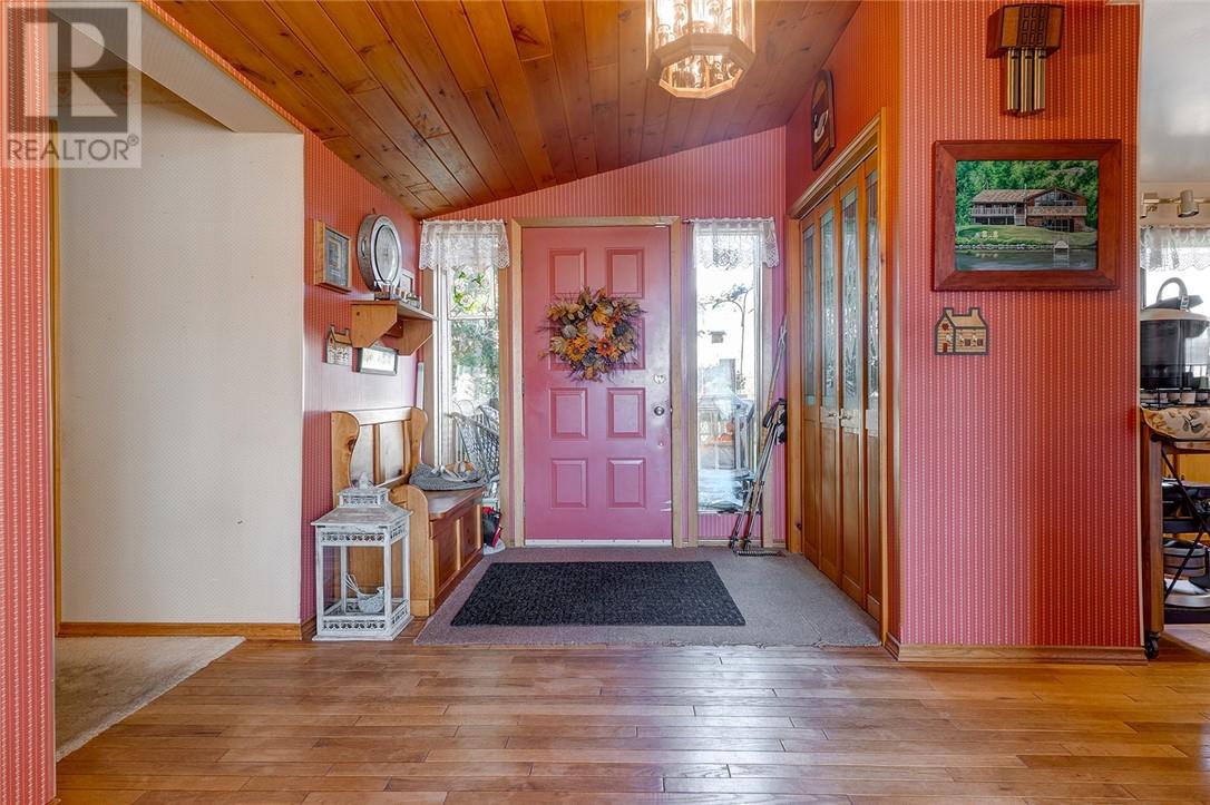 2247 Sandy Cove Road, Sudbury, Ontario P3G 1H4 - Photo 8 - 2125554