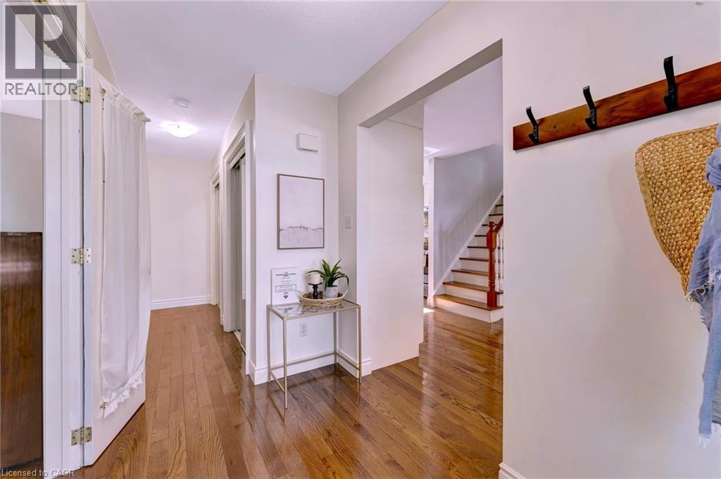 Property at 271 NEWBURY Drive image 3