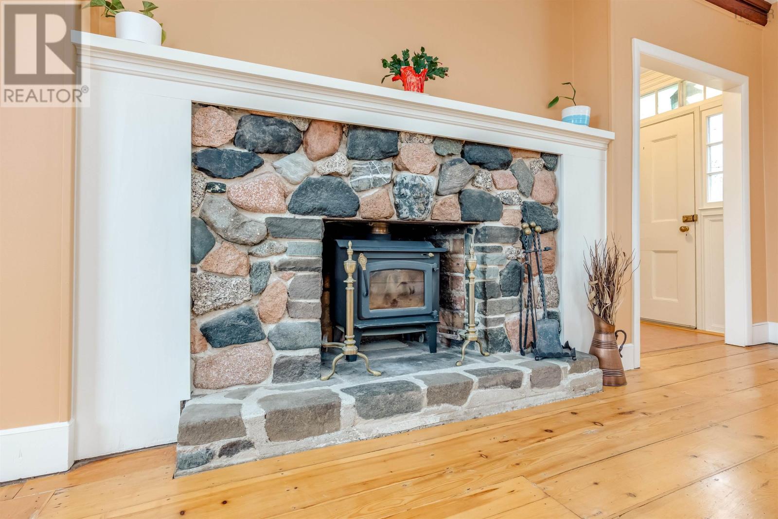 503 1 Highway, Deep Brook, Nova Scotia  B0S 1J0 - Photo 11 - 202527428