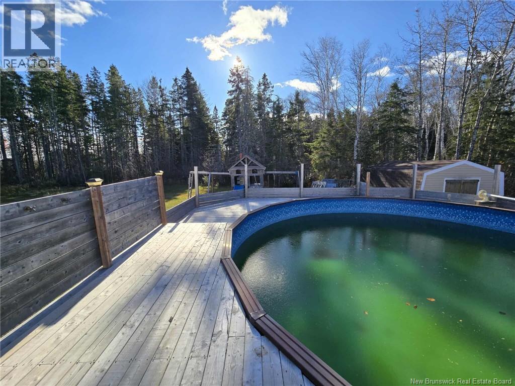 24 Frederic Street, Petit-Rocher, New Brunswick  E8J 1A3 - Photo 11 - NB129815