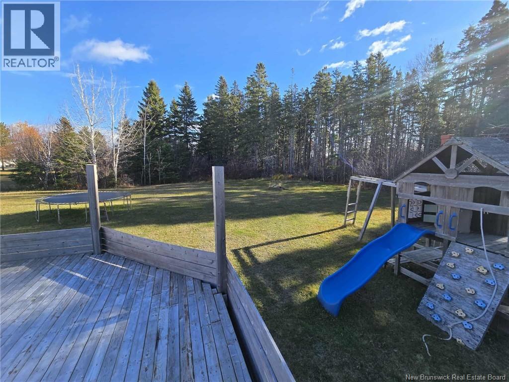 24 Frederic Street, Petit-Rocher, New Brunswick  E8J 1A3 - Photo 12 - NB129815