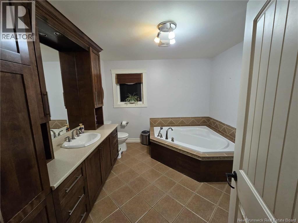 24 Frederic Street, Petit-Rocher, New Brunswick  E8J 1A3 - Photo 25 - NB129815