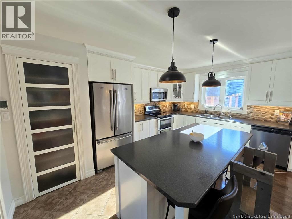 24 Frederic Street, Petit-Rocher, New Brunswick  E8J 1A3 - Photo 16 - NB129815