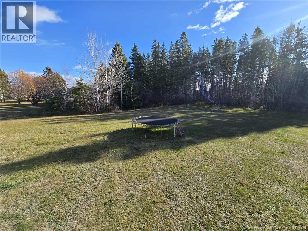 24 Frederic Street, Petit-Rocher, New Brunswick  E8J 1A3 - Photo 46 - NB129815