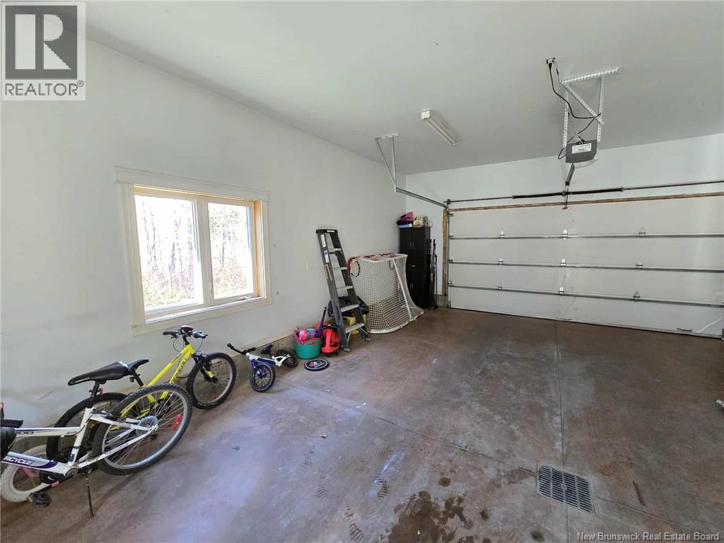 24 Frederic Street, Petit-Rocher, New Brunswick  E8J 1A3 - Photo 41 - NB129815