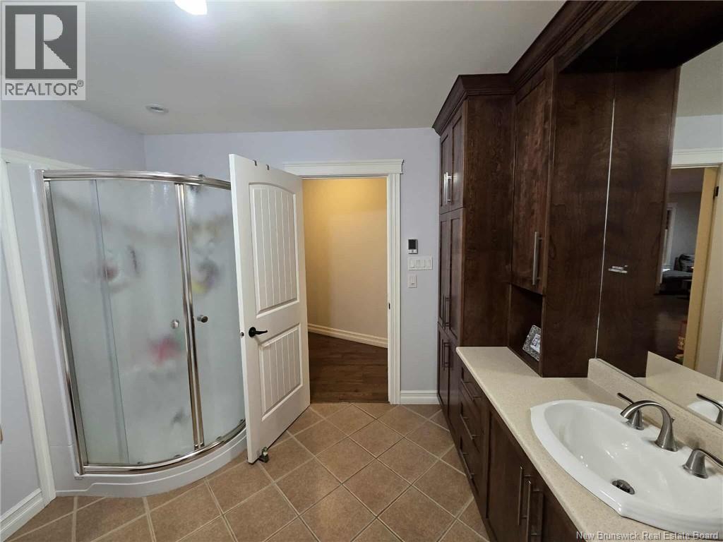 24 Frederic Street, Petit-Rocher, New Brunswick  E8J 1A3 - Photo 28 - NB129815