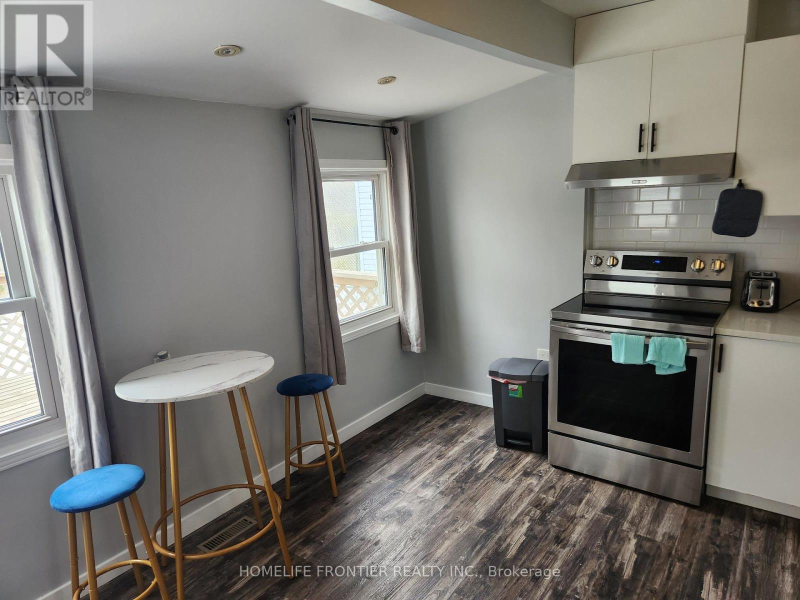 27 Beech Street, Ajax, Ontario  L1S 1W2 - Photo 10 - E12514920