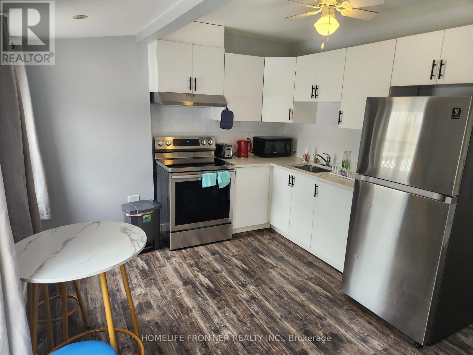 27 Beech Street, Ajax, Ontario  L1S 1W2 - Photo 8 - E12514920