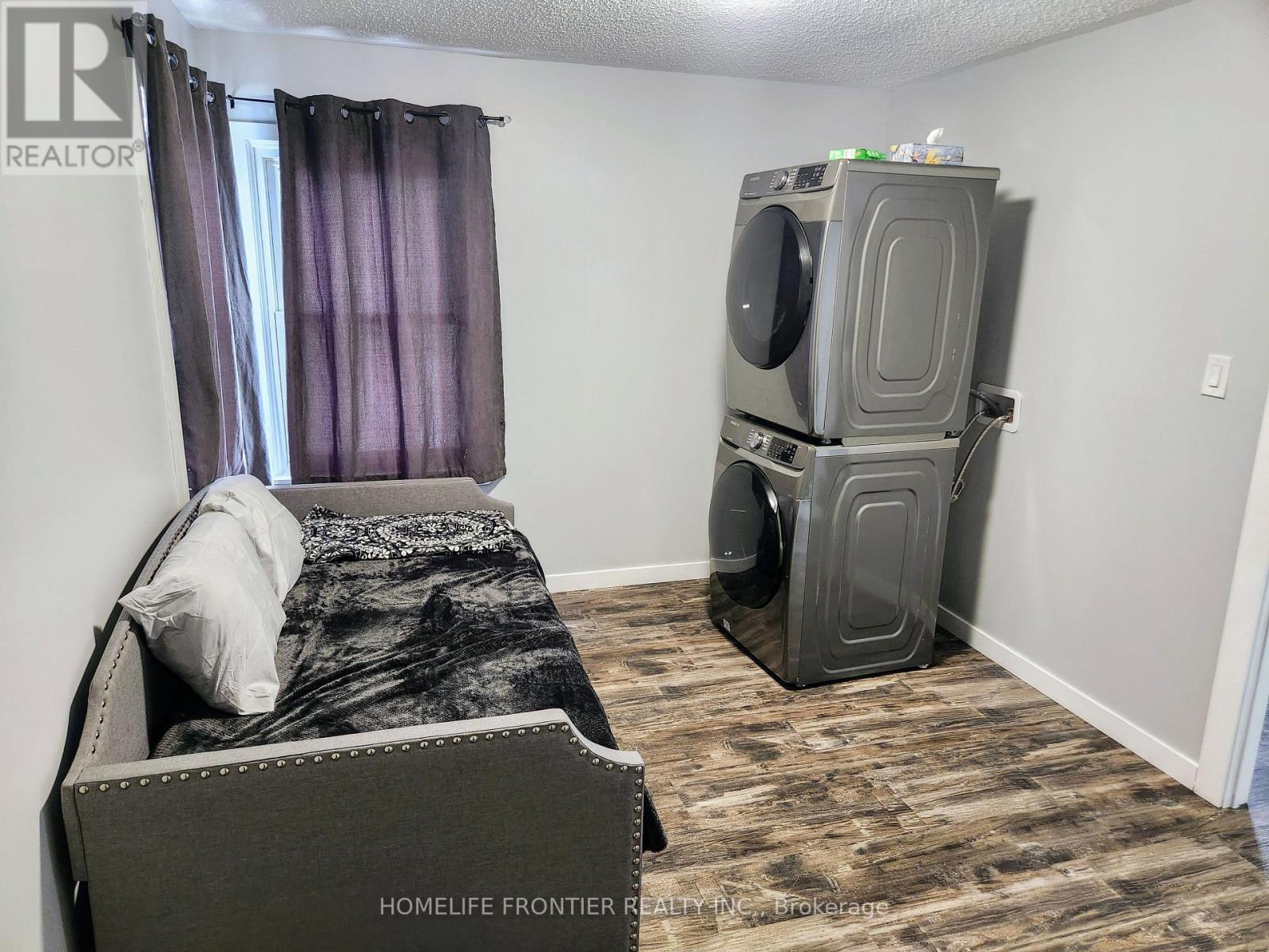 27 Beech Street, Ajax, Ontario  L1S 1W2 - Photo 18 - E12514920