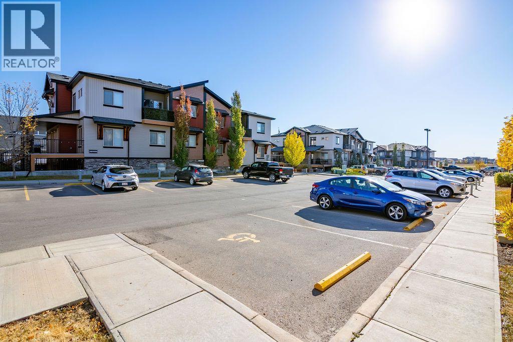 1426, 2461 Baysprings Link Sw, Airdrie, Alberta  T4B 4C6 - Photo 26 - A2264048