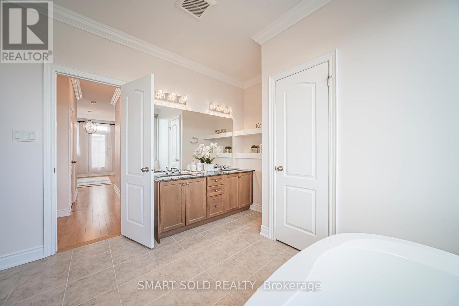 92 William Saville Street, Markham, Ontario  L3R 9S3 - Photo 22 - N12521498