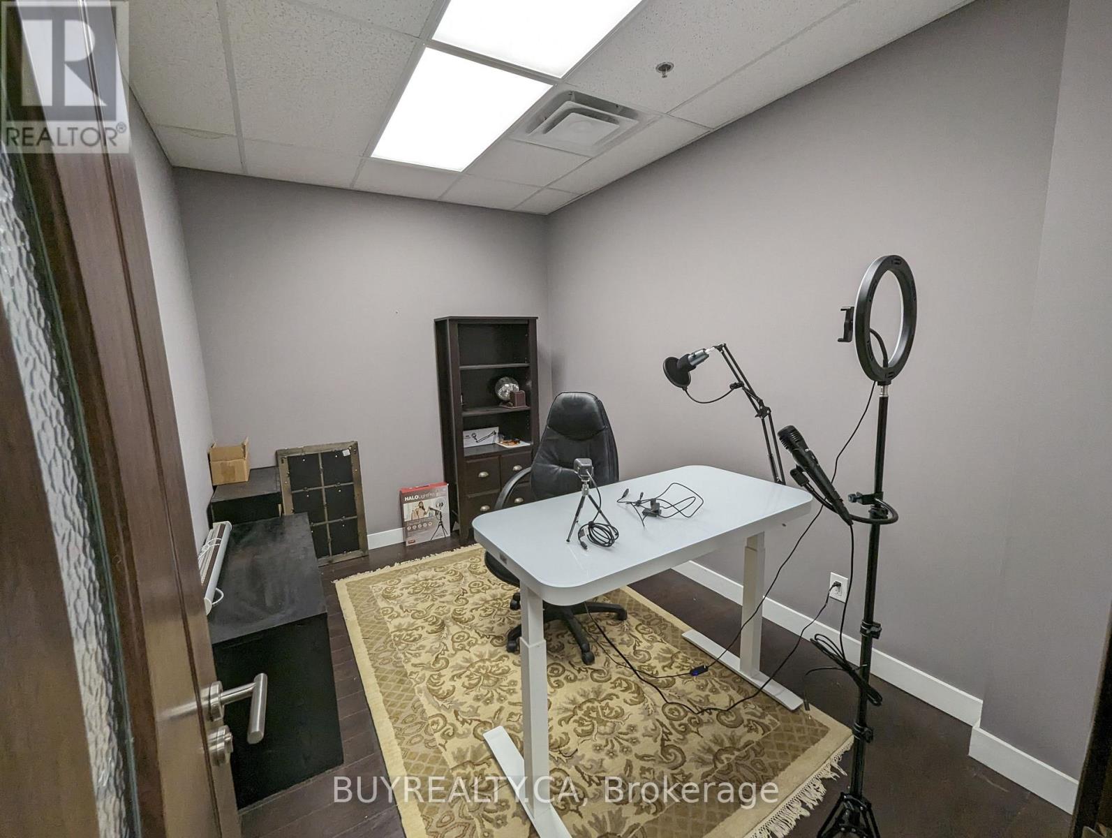 0 Magnetic Drive, Toronto, Ontario  M3J 3H9 - Photo 6 - W12427746