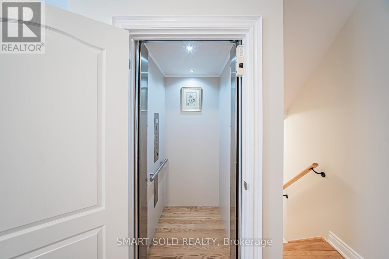 92 William Saville Street, Markham, Ontario  L3R 9S3 - Photo 4 - N12521498