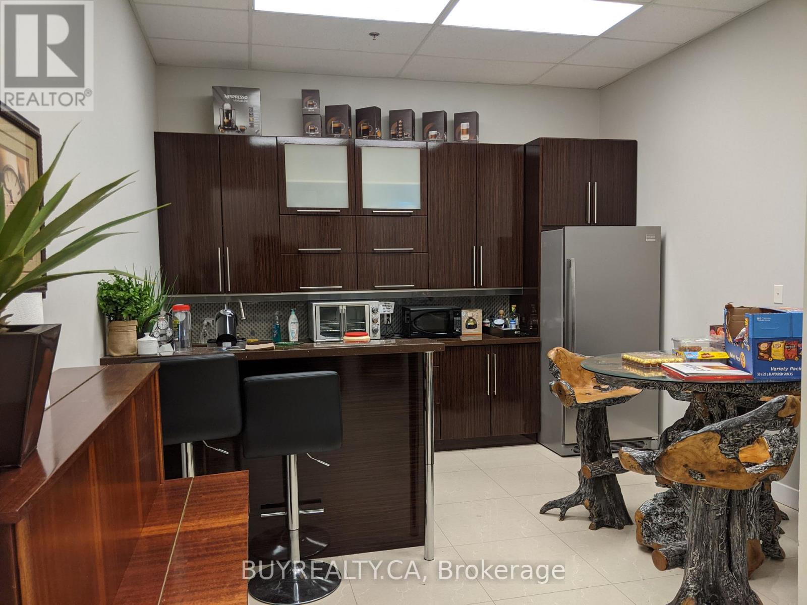 0 Magnetic Drive, Toronto, Ontario  M3J 3H9 - Photo 8 - W12427746